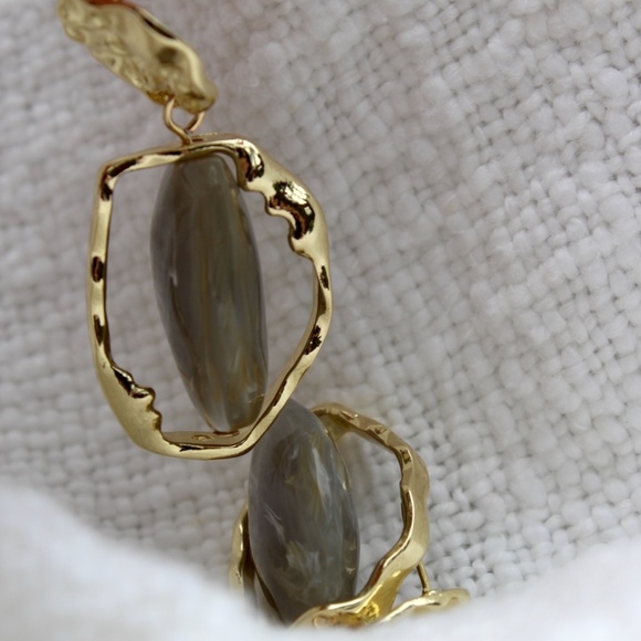 Sterling Silver "Winter" Drop Stone Pendants with Gold Casing - Picture 8 of 13